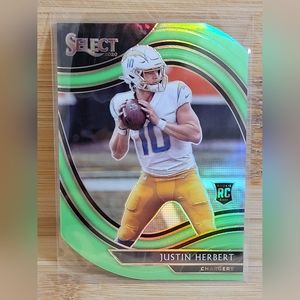 2020 Panini Select Justin Herbert Neon Green Field Level Die Cut